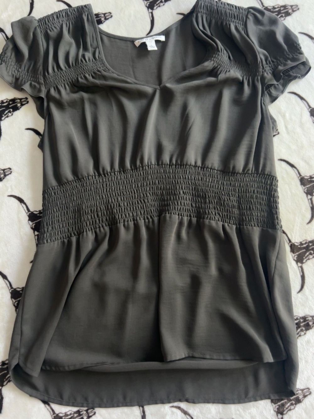 Banana Republic Green Smocked Waist Flutter Sleeve Blouse Large